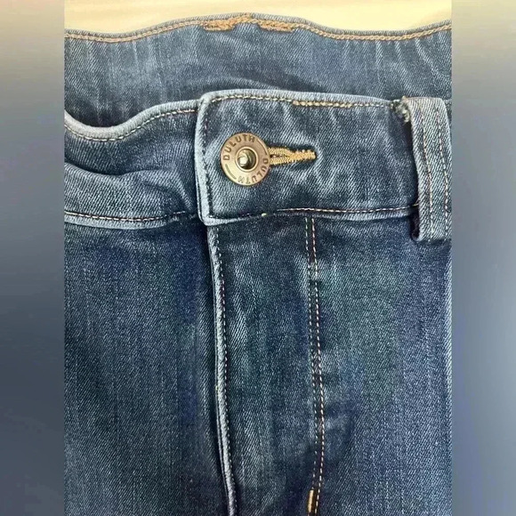 Duluth Trading Company Women’s Jean-Netics High Rise Slim Leg Jeans - Size 10S - Picture 3 of 9
